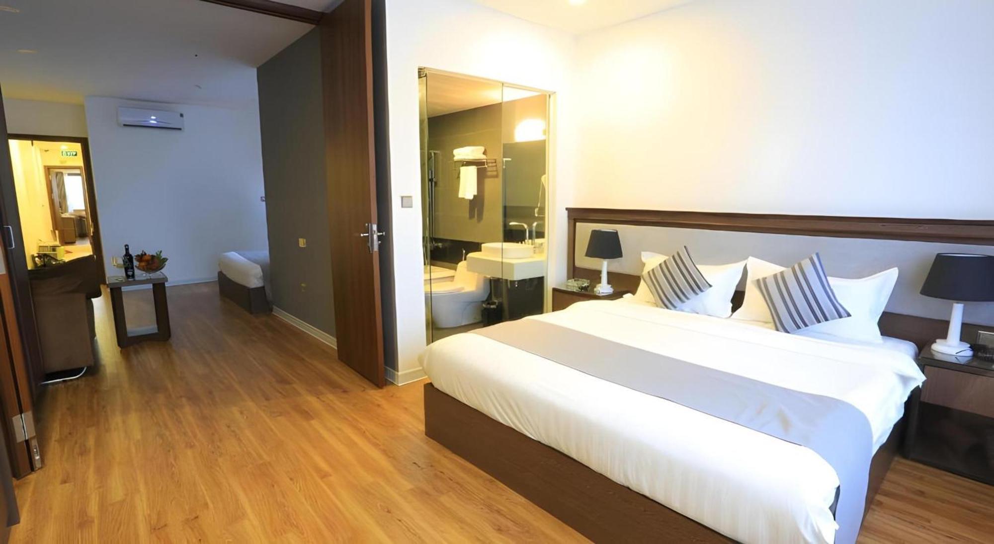 Collection O Le Grand Hanoi Hotel - The Tryst Esterno foto