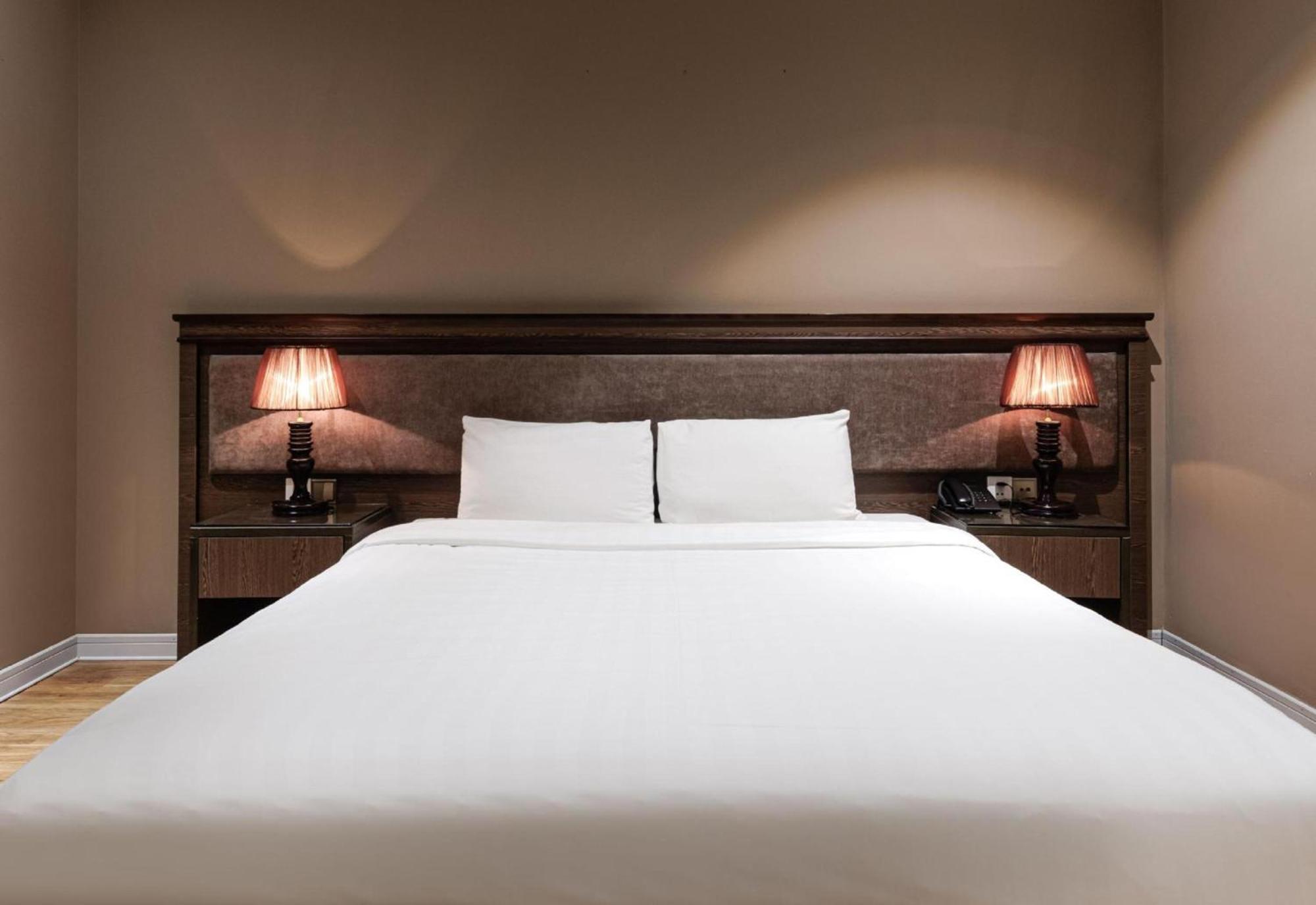 Collection O Le Grand Hanoi Hotel - The Tryst Esterno foto