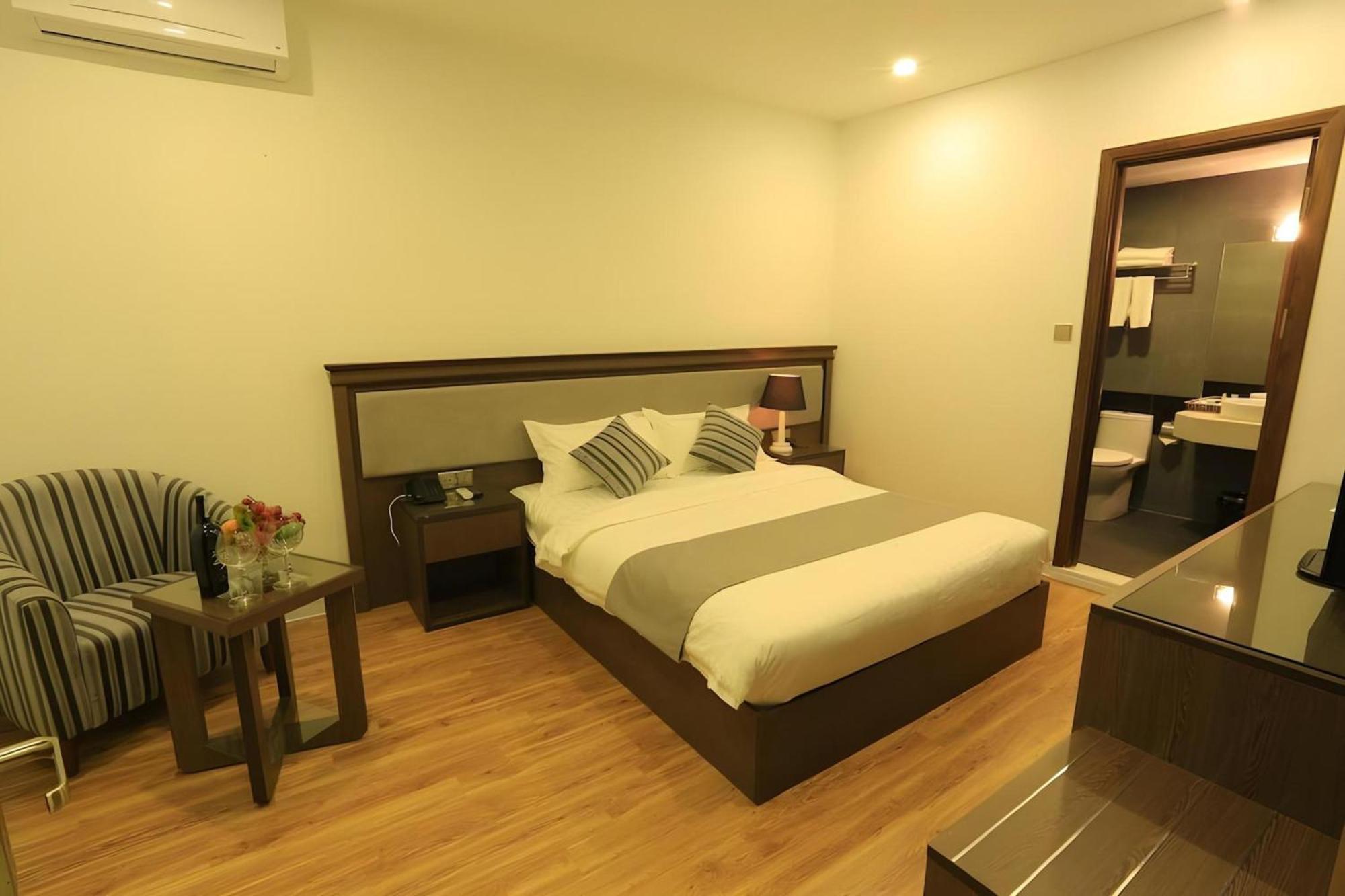 Collection O Le Grand Hanoi Hotel - The Tryst Esterno foto